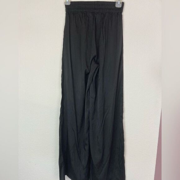 WAYF NWOT high elastic waist wide leg lightweight pants w/ pockets - Picture 2 of 7